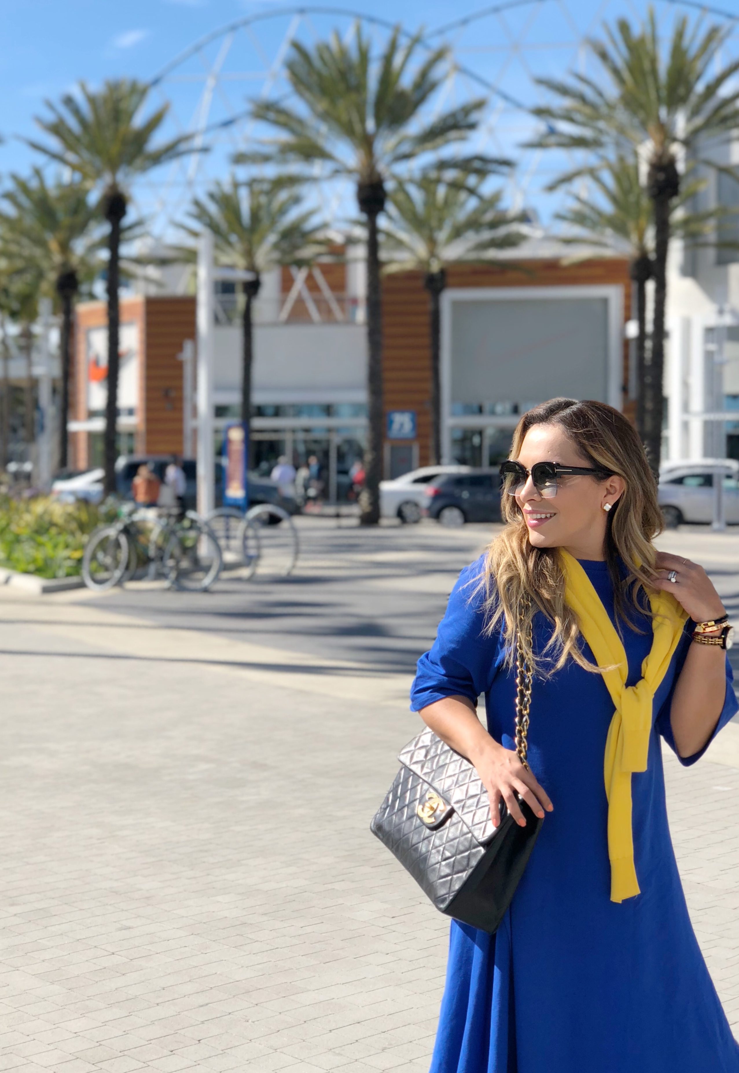 t-shirt dress Chanel bag fend shoes